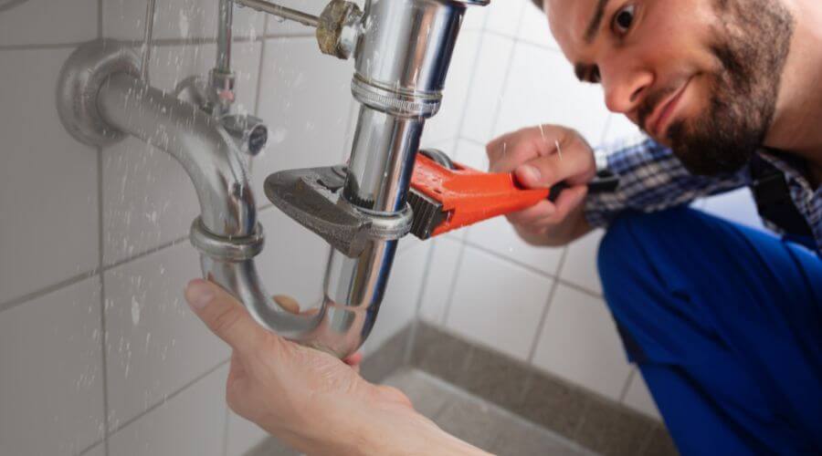Local water heater installation in Pipe Creek, TX